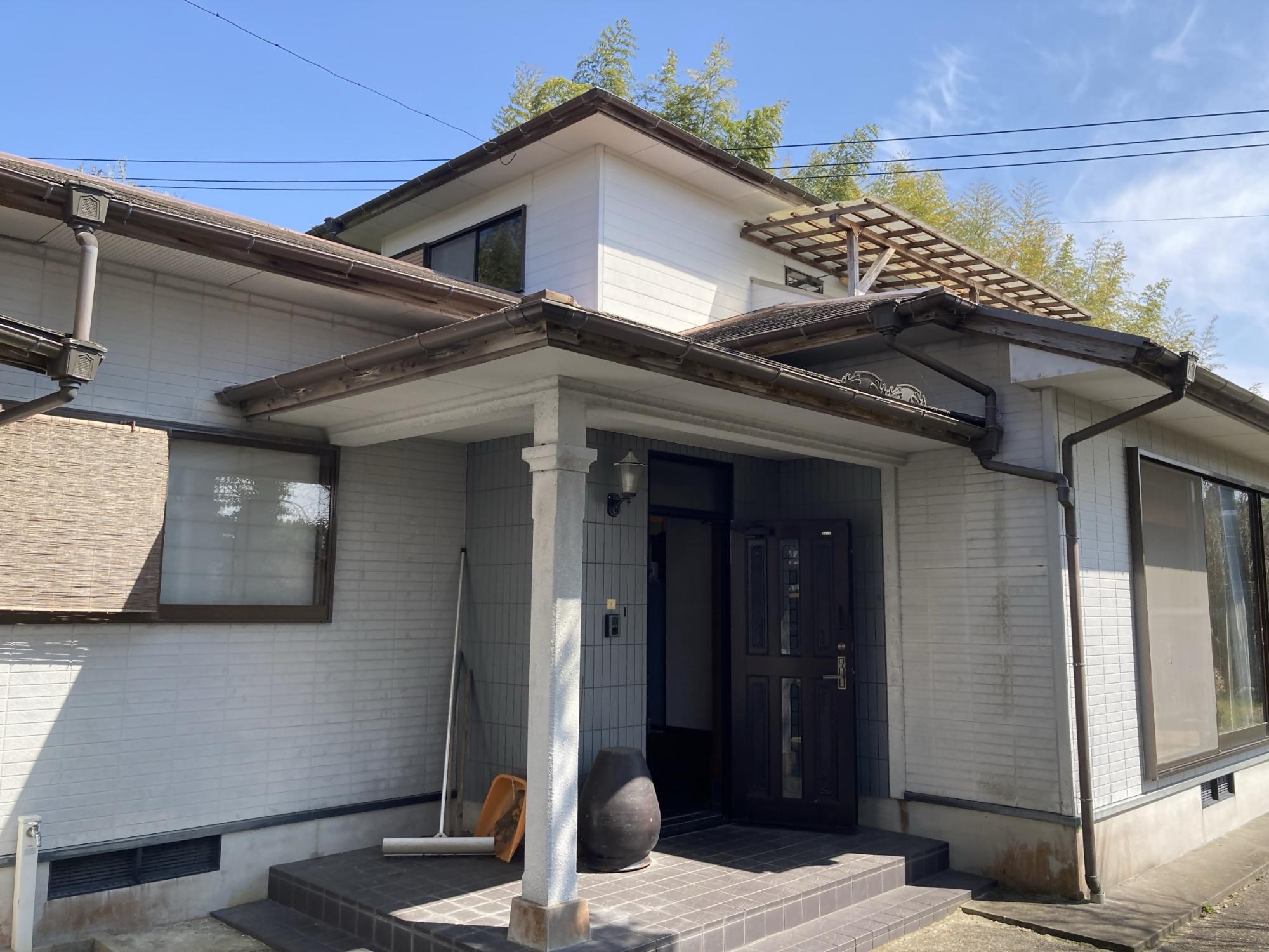 鹿児島県阿久根市の一戸建て | 300万円 | 465.36m² | 駐車: 駐車場あり | Akiyama house finder