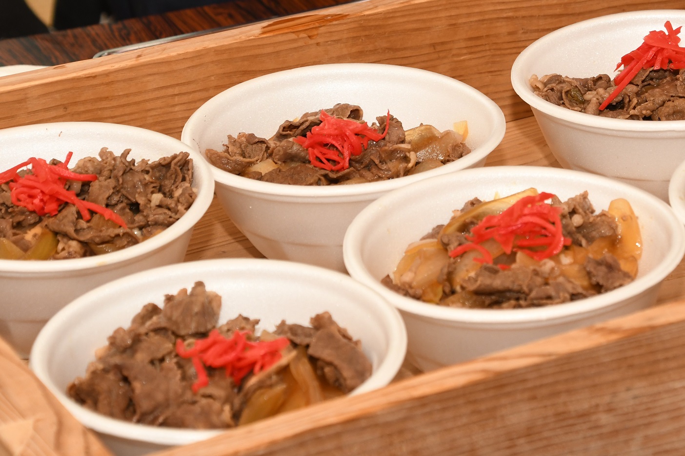 ちいき食堂で提供された牛丼の写真